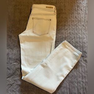 Pilcro Hyphen jeans women’s‎ size 25 NWOT very light blue washed almost white